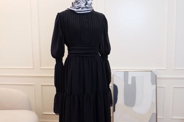 Rosarynn Dress — view 5