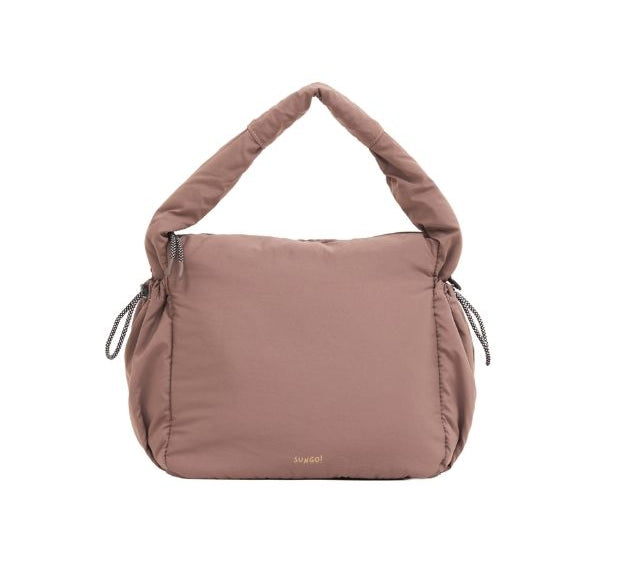 SUNGO Ruby Large กระเป๋าสะพายข้างผ้านุ่มพับฟี่ — view 2
