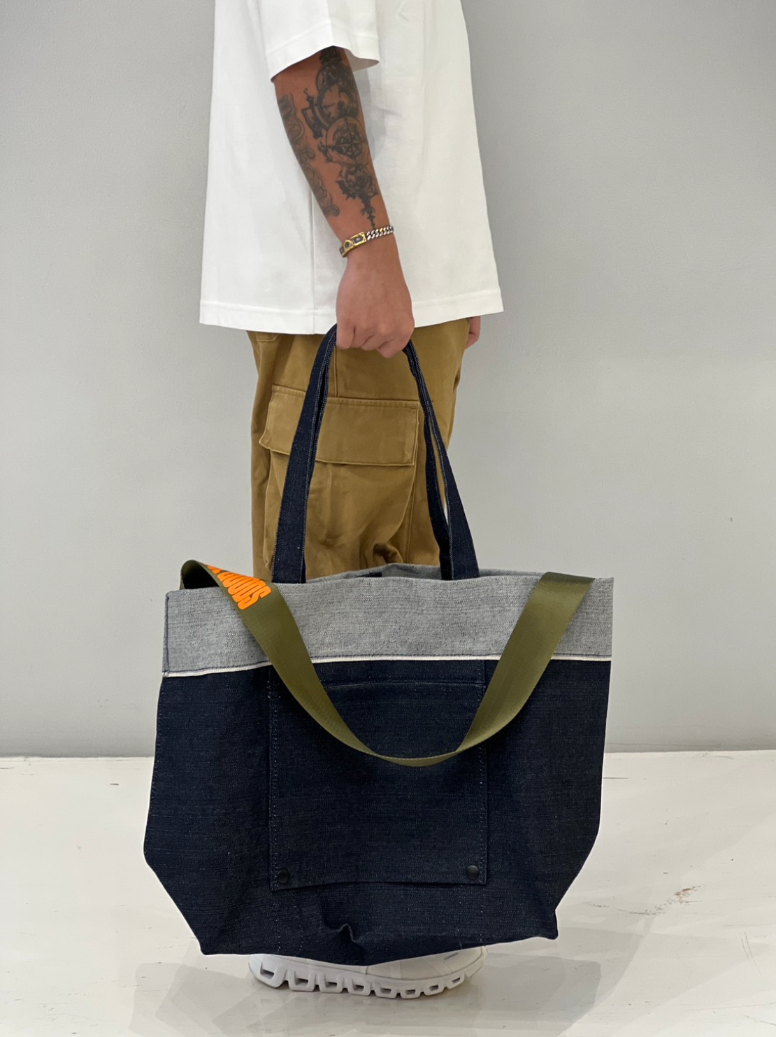 Soul goods denim tote - military green strap — view 2